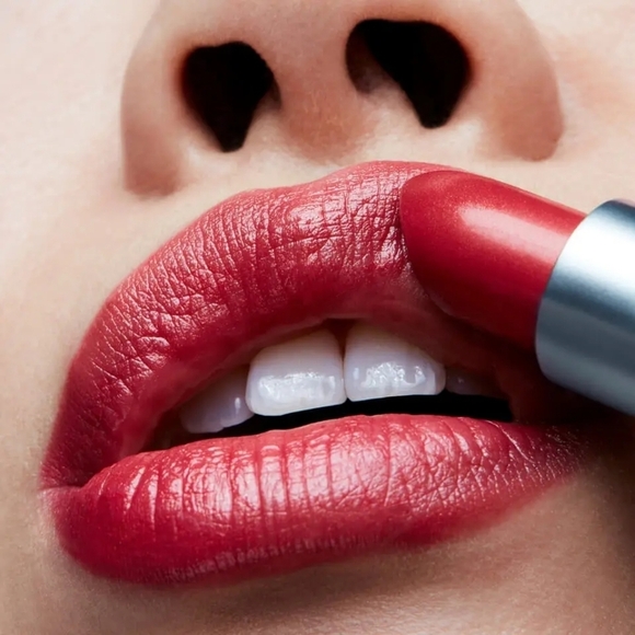 NIB-RETIRED, MAC On Hold Lipstick 214, Cremesheen Lipstick - Picture 2 of 13